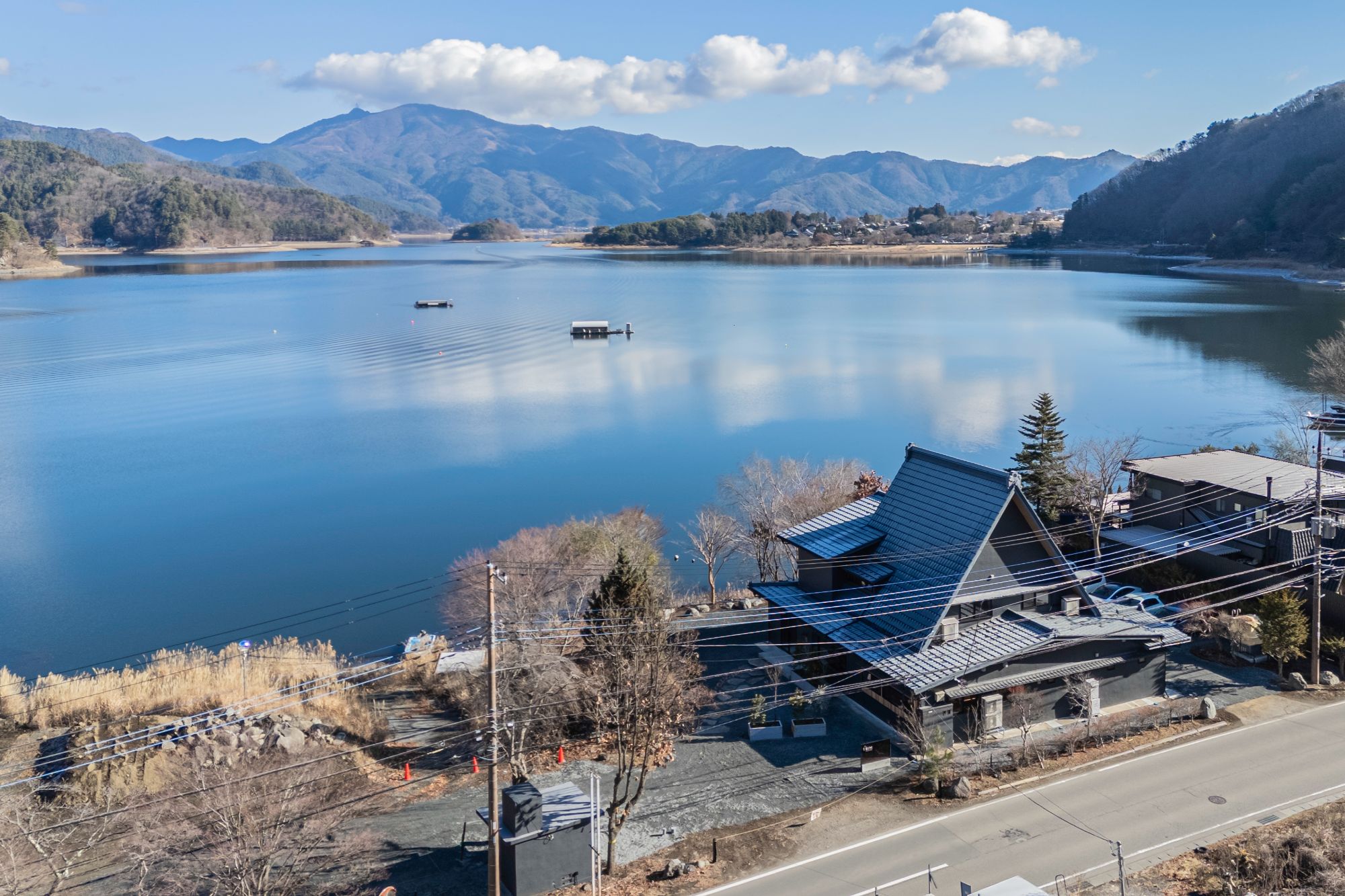 A Lakefront Location on Lake Kawaguchiko